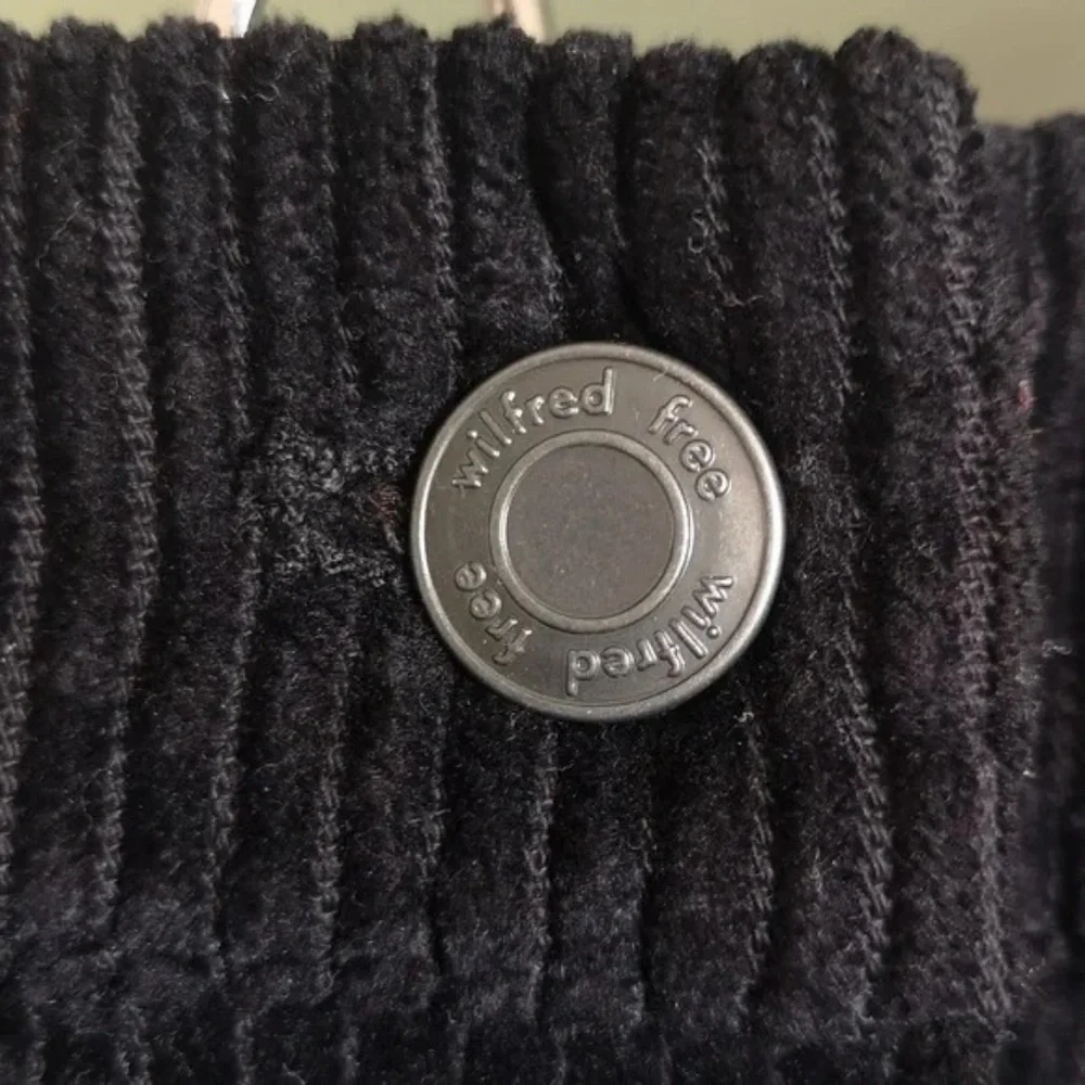 Aritzia Wilfred Free Black Karmen Corduroy Button Front Mini Skirt - Picture 3 of 5